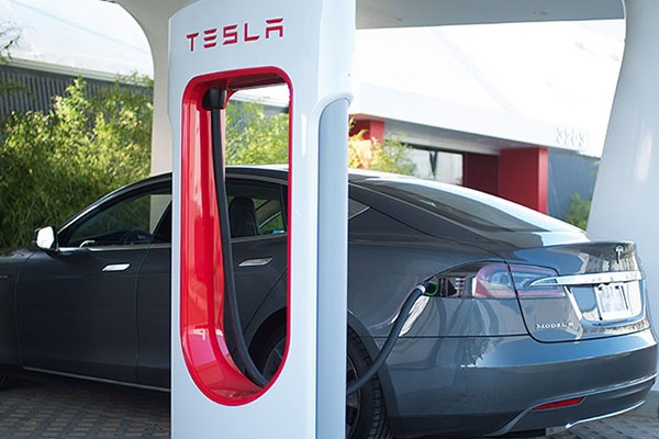 通用汽車：明年起電動汽車將接入特斯拉超級充電網絡