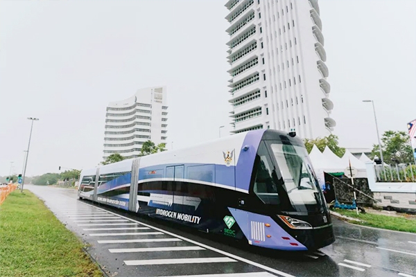 中車自主研發(fā)！全球首列氫能源智軌電車在馬來(lái)西亞正式試跑