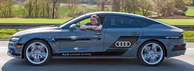 英偉達、高通、黑莓正“密謀”顛覆汽車產業 英偉達、高通、黑莓正“密謀”顛覆汽車產業