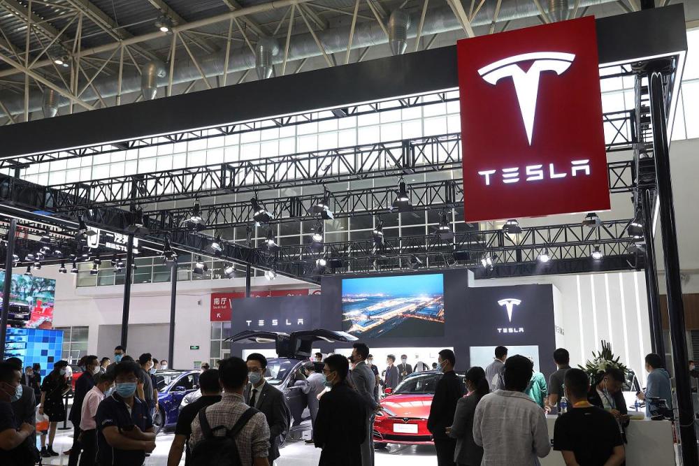 特斯拉、寧德時(shí)代、比亞迪全球買礦 斥資百億押寶電池原材料