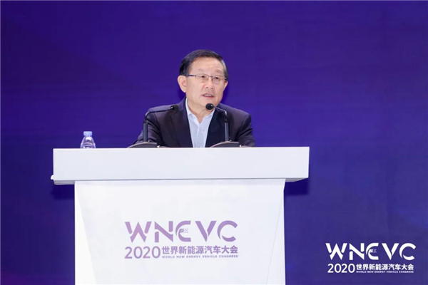 全國(guó)政協(xié)副主席、中國(guó)科協(xié)主席、世界新能源汽車(chē)大會(huì)主席萬(wàn)鋼