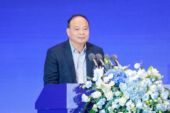 寧德時代曾毓群：行業不要卷價格 而要卷技術、質量、安全