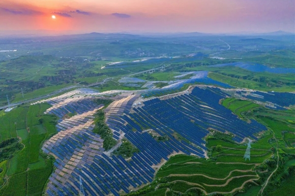 國家電網：2024年上半年新增風光新能源裝機規模9615萬千瓦