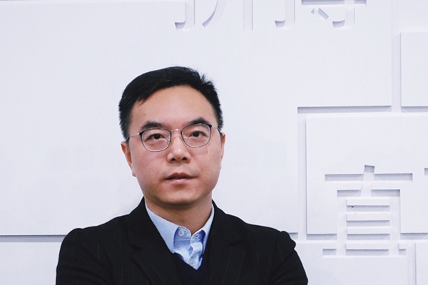 隱功科技朱?。鹤Ｔ糕c電行業蛇年錦繡似錦，攜手共創鈉未來！