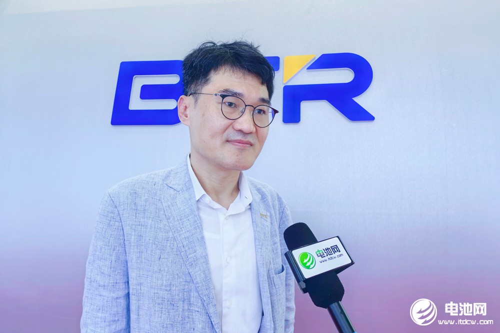 從材料龍頭到方案專家:貝特瑞兩場(chǎng)發(fā)布會(huì)重新定義電池材料未來(lái) 從材料龍頭到方案專家:貝特瑞兩場(chǎng)發(fā)布會(huì)重新定義電池材料未來(lái)