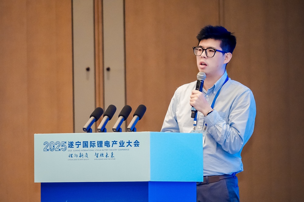 中國銀河證券研究所執(zhí)行總經(jīng)理/電力設備新能源首席分析師曾韜
