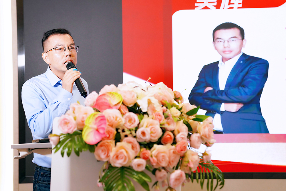 伊維經濟研究院研究部總經理/中國電池產業(yè)研究院院長吳輝