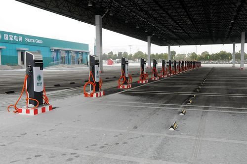 北京擬建1000個(gè)公用充電樁 市場(chǎng)擔(dān)心供大于求