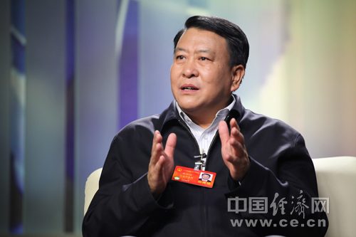北汽集團(tuán)董事長(zhǎng)徐和誼