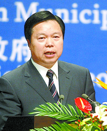 新鄉市市委書記李慶貴