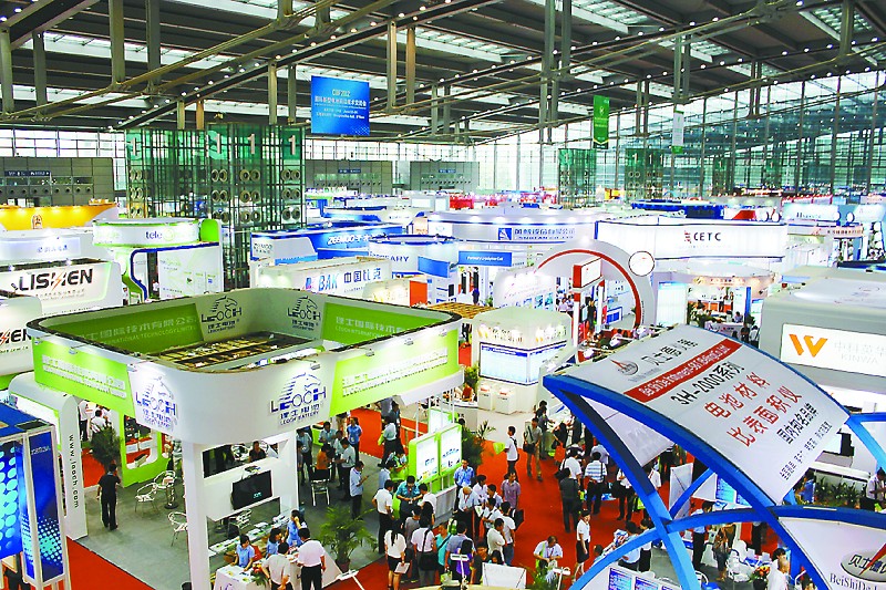 中國電池網(wǎng)參展CIBF2014并派出采編團隊直播報道