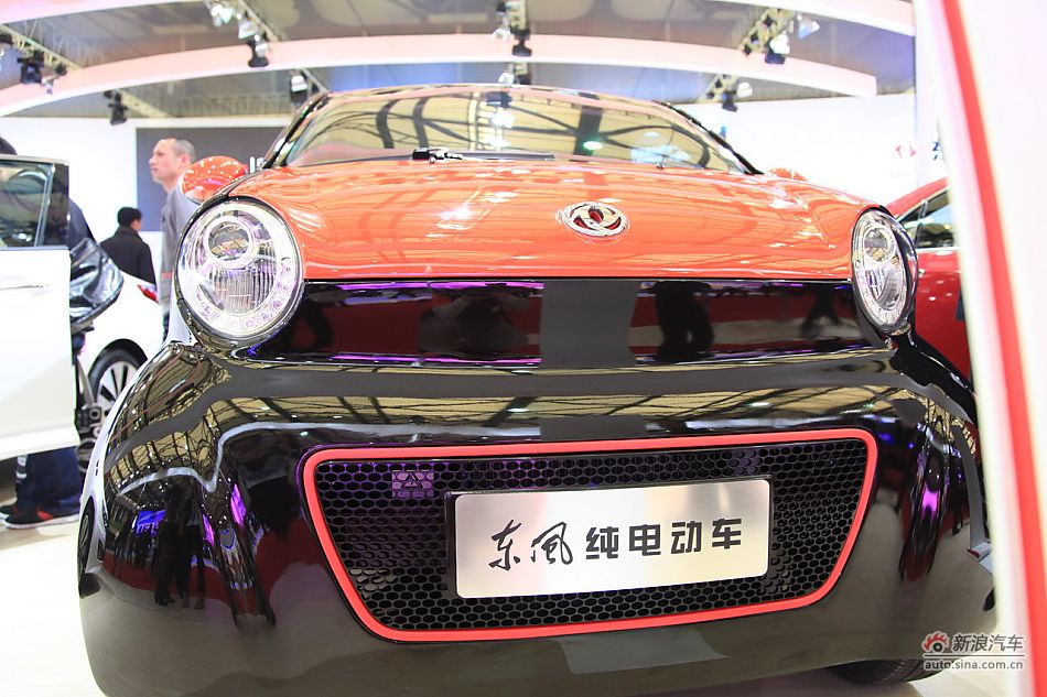 東風(fēng)啟動“夢想車” 環(huán)保汽車創(chuàng)意設(shè)計大賽開賽 東風(fēng)啟動“夢想車” 環(huán)保汽車創(chuàng)意設(shè)計大賽開賽