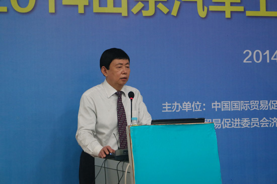 山東汽車行業(yè)協會常務副會長兼秘書長魏學勤 山東汽車行業(yè)協會常務副會長兼秘書長魏學勤