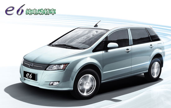 電動與混動汽車?yán)彂?zhàn) 比亞迪特斯拉如何應(yīng)對