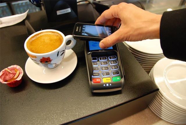 傳蘋果與中國八大銀行達(dá)成協(xié)議 Apple Pay2015年中國上線