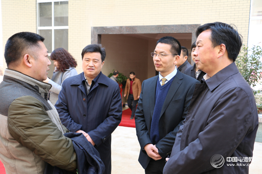 王紅兵董事長與武漢市區(qū)領導交流