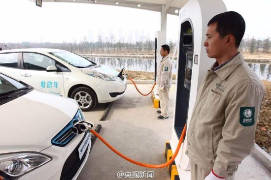 北京市科委：試點將路燈改造后為電動汽車充電