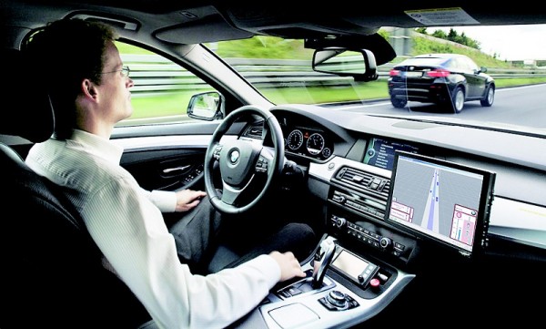文庚淼：蘋果為何加入自動駕駛汽車的混戰？