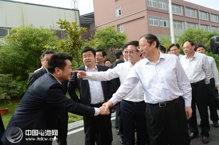 1-2月份安徽新能源汽車產銷2170輛 同比增長41% 1-2月份安徽新能源汽車產銷2170輛 同比增長41%