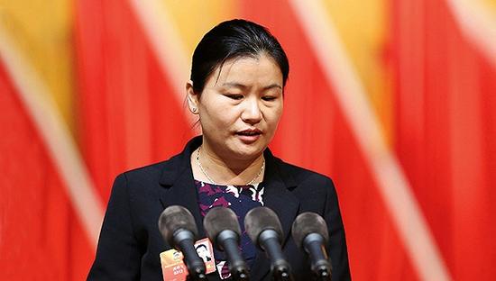 藍(lán)思科技董事長(zhǎng)周群飛 藍(lán)思科技董事長(zhǎng)周群飛