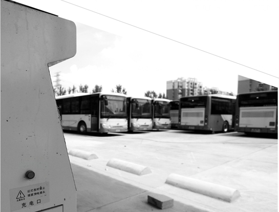 充電樁不完善 合肥24輛新純電動公交車閑置半年 充電樁不完善 合肥24輛新純電動公交車閑置半年