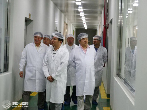 國軒高科副總裁徐小明一行實地考察武漢惠強(qiáng)新能源
