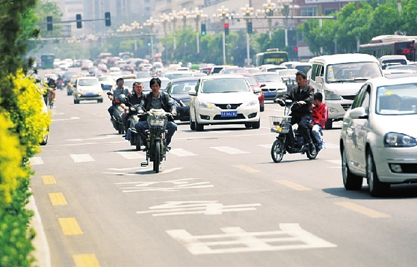 八成以上非機(jī)動車交通事故主角是電動自行車 八成以上非機(jī)動車交通事故主角是電動自行車