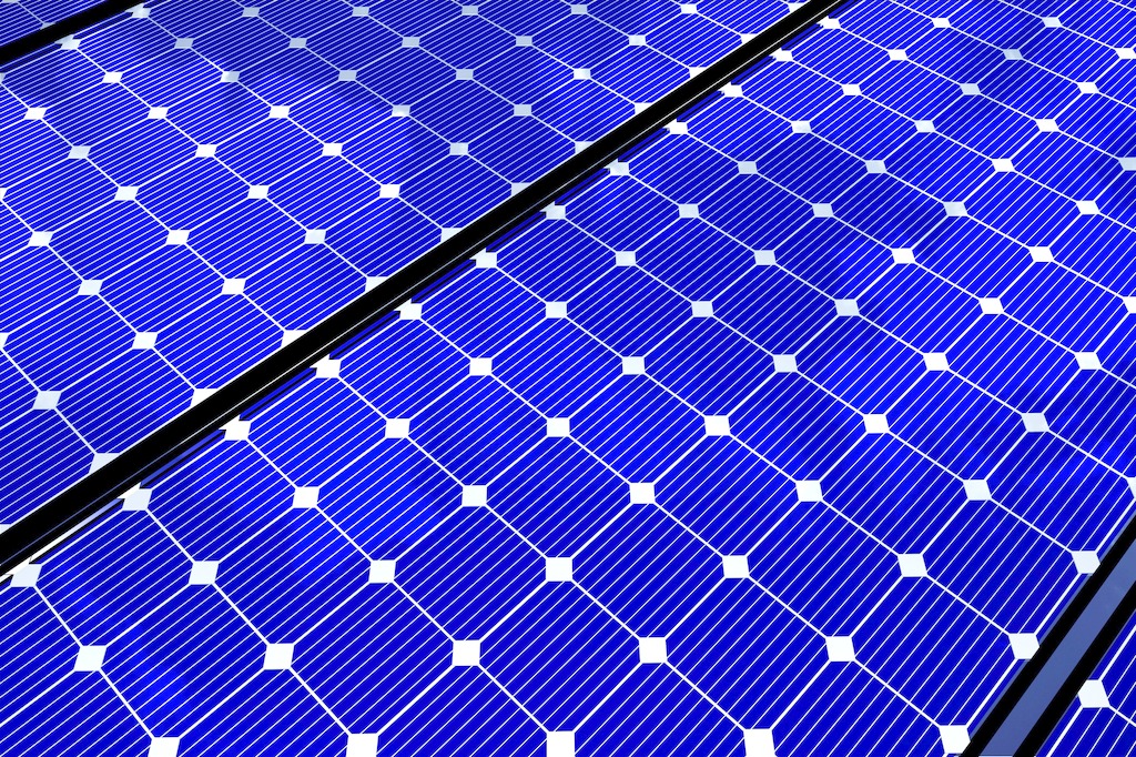 晶體硅與薄膜發電 誰是未來太陽能電池王者？