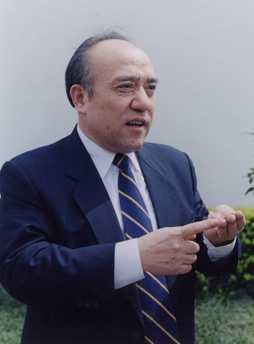 萬向集團(tuán) 魯冠球 萬向集團(tuán) 魯冠球