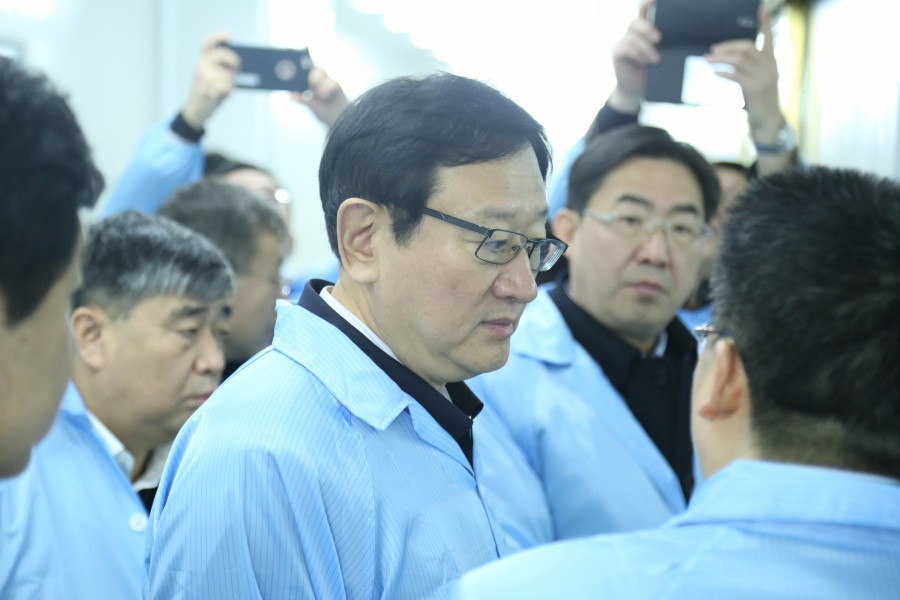 潘利國(guó)市長(zhǎng)考察位于湖南寧鄉(xiāng)的妙盛動(dòng)力科技高標(biāo)準(zhǔn)化生產(chǎn)廠房