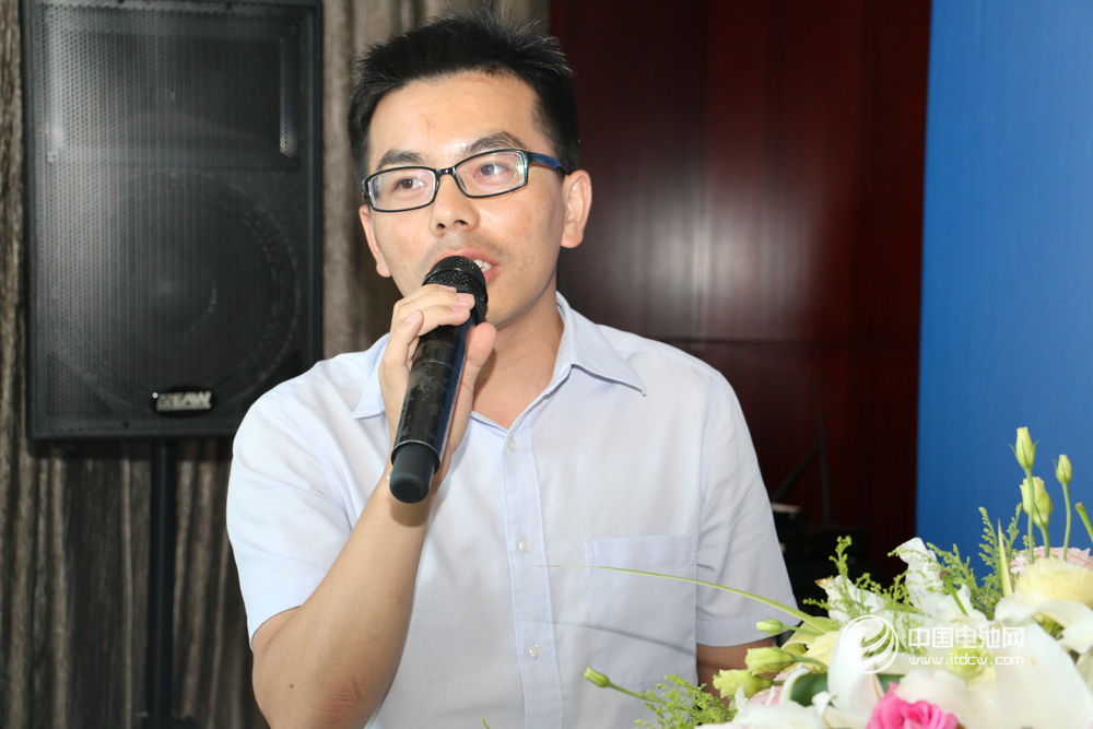 工信部賽迪顧問(wèn)新能源汽車(chē)研究中心總經(jīng)理、電池百人會(huì)理事吳輝