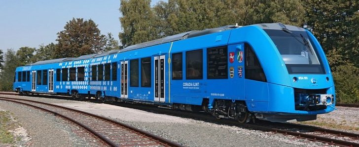 全球首輛氫燃料電池火車2017年德國(guó)投入運(yùn)行
