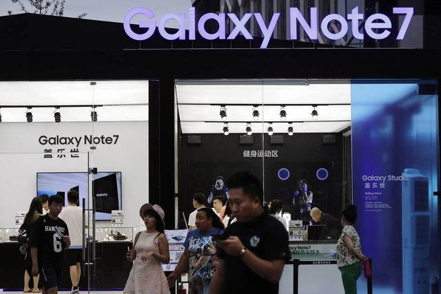 面對(duì)Note 7電池質(zhì)疑 三星電子處理不力重創(chuàng)中國(guó)消費(fèi)者信心