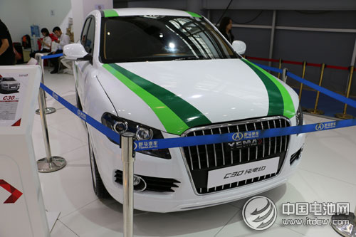 政策發(fā)力傳統(tǒng)燃油車限擴(kuò) 新能源汽車“野蠻生長” 政策發(fā)力傳統(tǒng)燃油車限擴(kuò) 新能源汽車“野蠻生長”