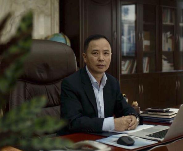 無錫萬力董事長周其平:愿共同邁向鋰電池事業(yè)的成功! 無錫萬力董事長周其平:愿共同邁向鋰電池事業(yè)的成功!