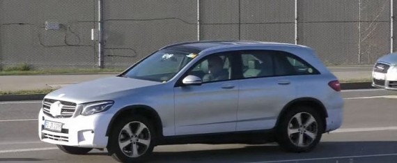奔馳GLC F-Cell燃料電池車諜照曝光 年內投產 奔馳GLC F-Cell燃料電池車諜照曝光 年內投產