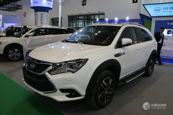 節(jié)能新能源汽車減免車船稅近十億 “小稅種”發(fā)揮“大效應”