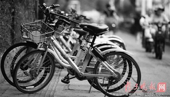 45萬輛太亂了！南京暫停共享單車投放 封殺共享電單車