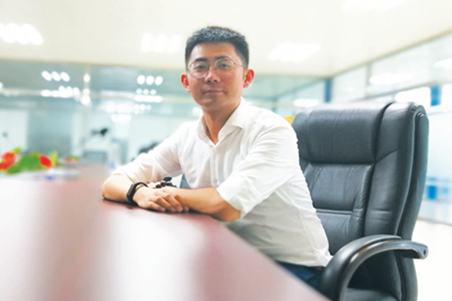 北汽新能源王詩濤:對電動汽車獨(dú)到的認(rèn)知 北汽新能源王詩濤:對電動汽車獨(dú)到的認(rèn)知