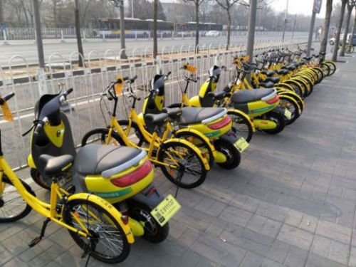 共享電動車