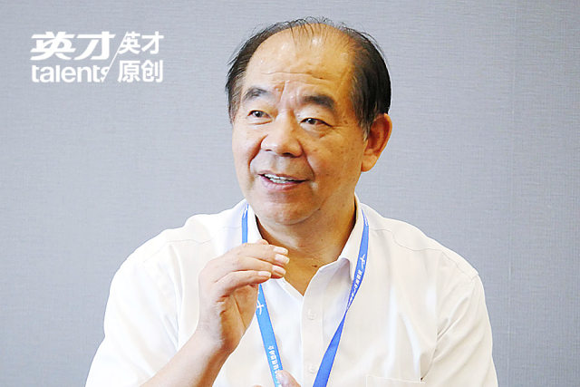 李世江
