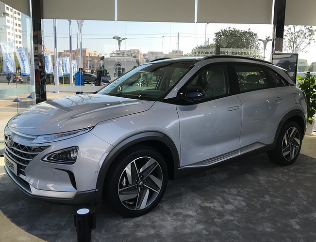 現(xiàn)代燃料電池概念車(chē)