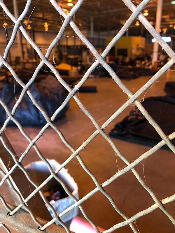 探訪賈躍亭美國造車工廠：沒有任何生產(chǎn)設備 僅一名員工打卡