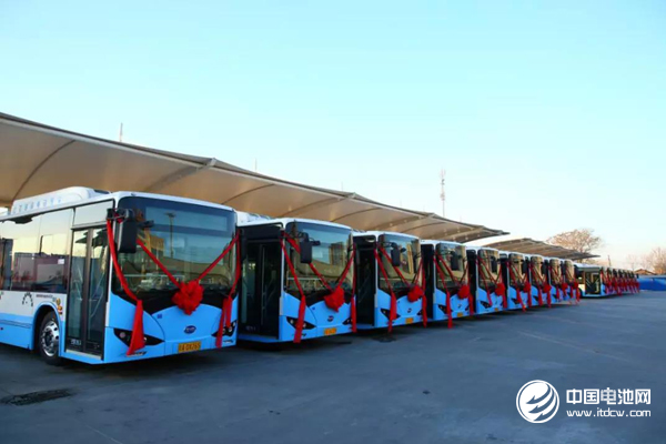 助力藍(lán)天保衛(wèi)戰(zhàn)!比亞迪350輛純電動公交車首次投運(yùn)北京 助力藍(lán)天保衛(wèi)戰(zhàn)!比亞迪350輛純電動公交車首次投運(yùn)北京