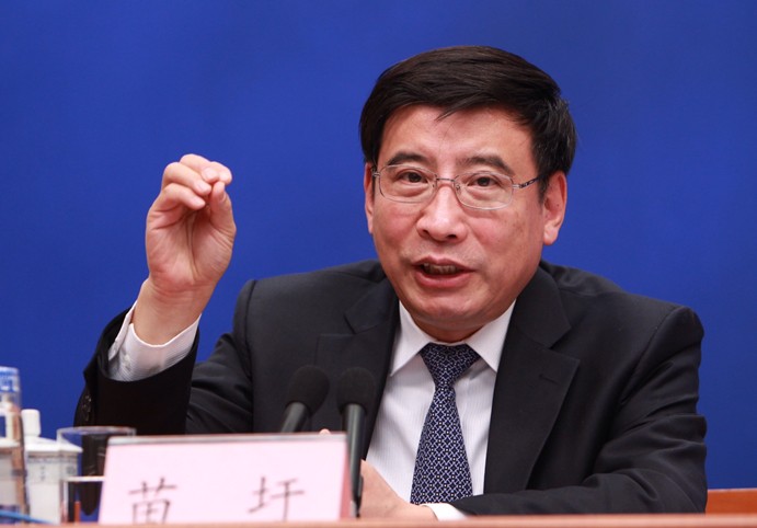 工信部部長(zhǎng)苗圩:目前中國(guó)新能源汽車總量已達(dá)180萬(wàn)輛 工信部部長(zhǎng)苗圩:目前中國(guó)新能源汽車總量已達(dá)180萬(wàn)輛