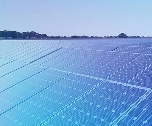 青海積極創建清潔能源示范省 光伏電站年均增速達58%