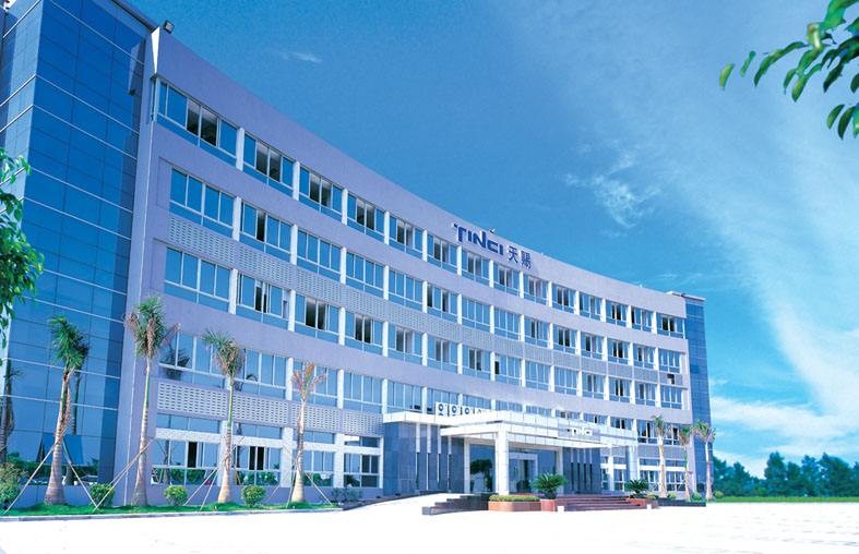 電解液競爭加劇 天賜材料與新宙邦二強爭霸誰能勝出？