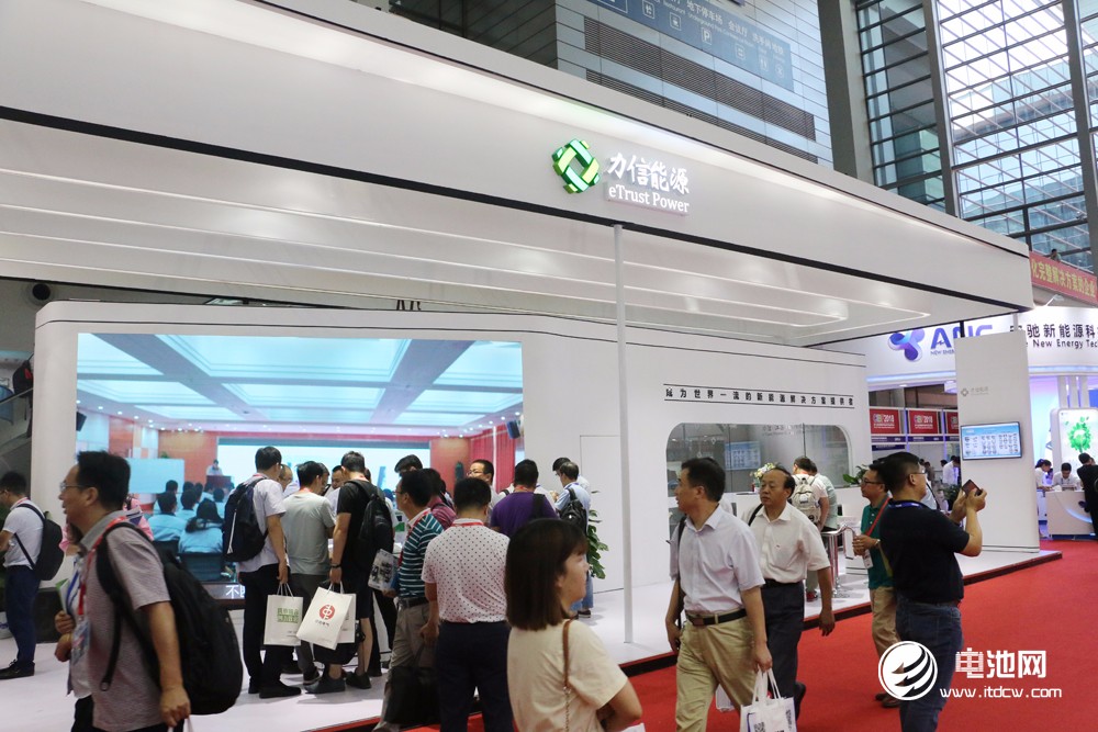 力信能源攜磷酸鐵鋰、三元兩大產(chǎn)品線及儲能系統(tǒng)參展CIBF 2018