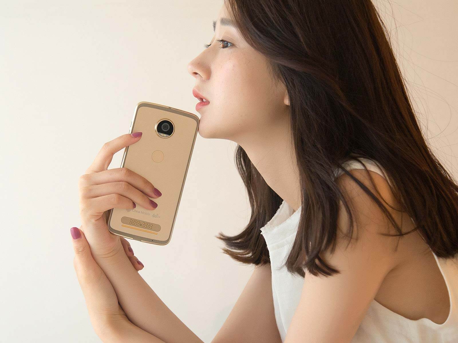 聯想、黑莓推新機再闖“紅海” 手機老將能否掀波瀾