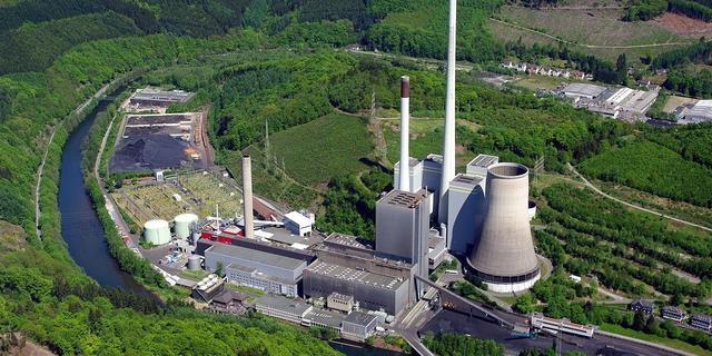 借助電動汽車電池組 奔馳將煤電廠改為儲能設施